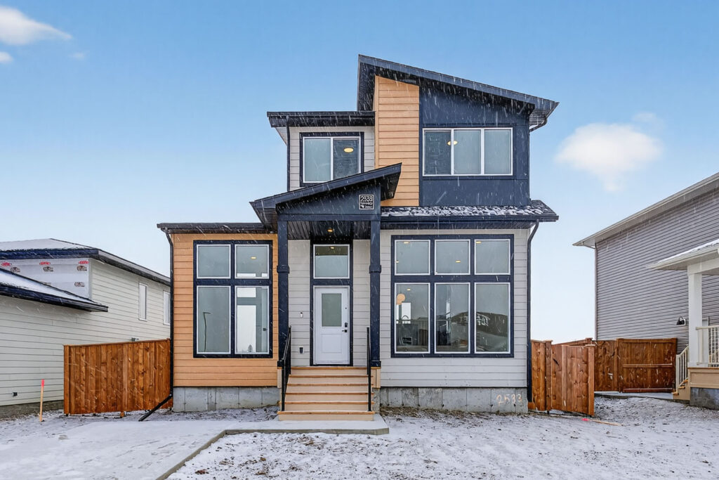 2533 16 Ave Coaldale