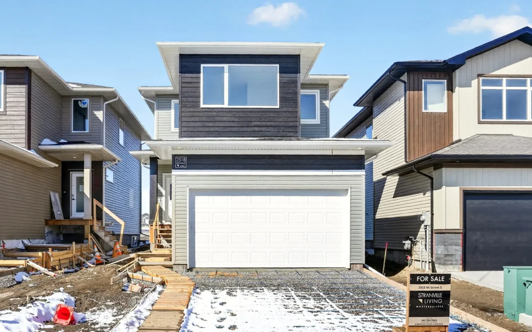 2518 44 Street South, Southbrook