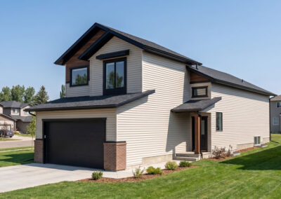 2604 44 Street South, Southbrook